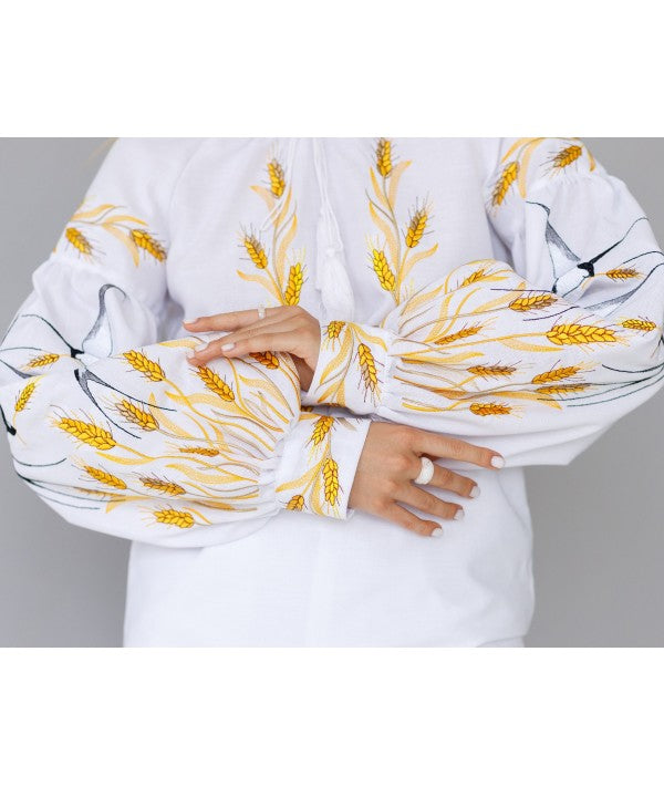 VYSHYVANKA BLOUSE FOT WOMEN/EMBROIDERY FROM UKRAINE IN USA 2024
