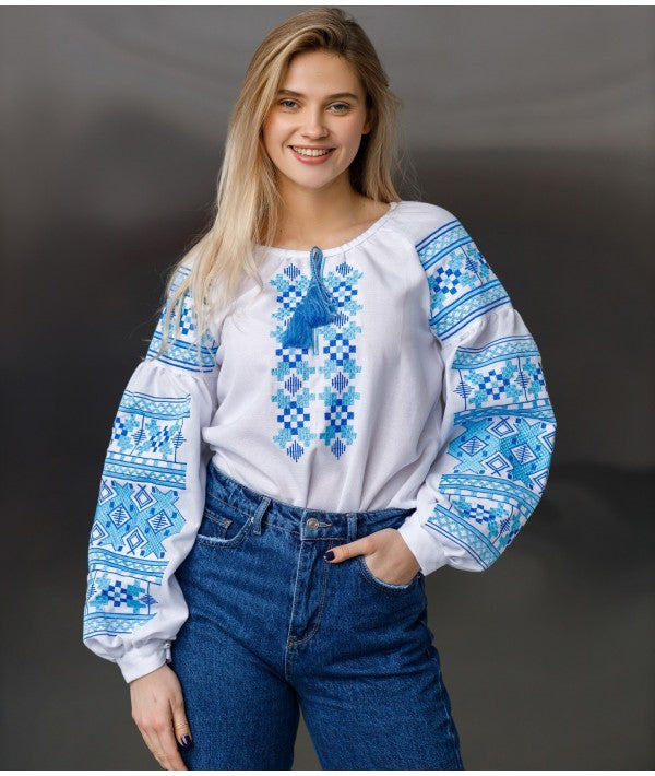 EMBROIDERED BLOUSE/VYSHYVANKA IN USA/ VYSHYTA SOROCHKA/UKRAINIAN VYSHYVANKA