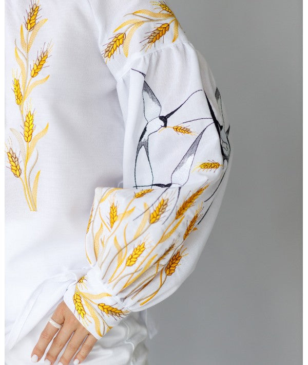 VYSHYVANKA BLOUSE FOT WOMEN/EMBROIDERY FROM UKRAINE IN USA 2024