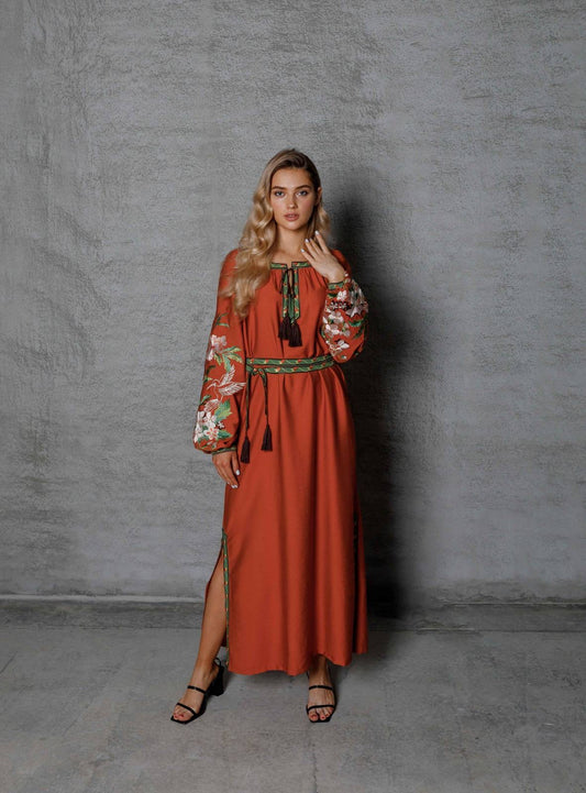 VYSHYVANKA DRESS IN USA/ EMBROIDERY UKRAINIAN DRESS