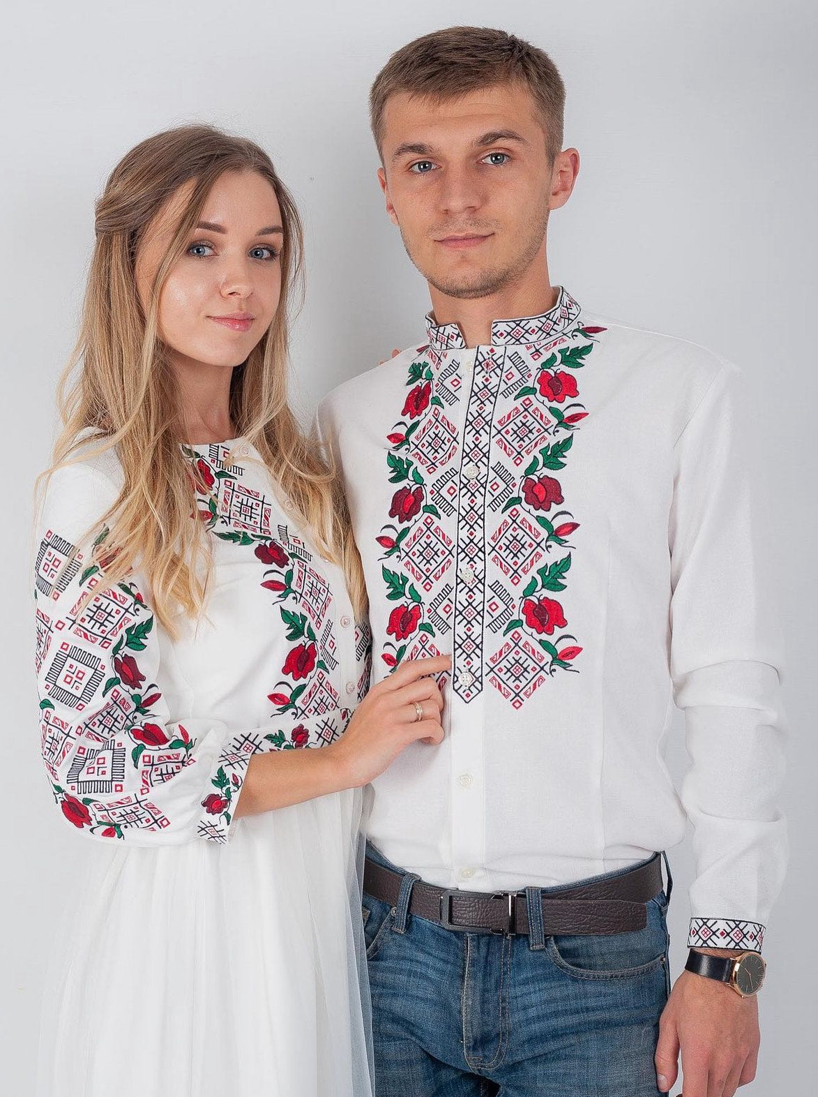 EMBROIDERED SET FOR SPECIAL OCCASIONS