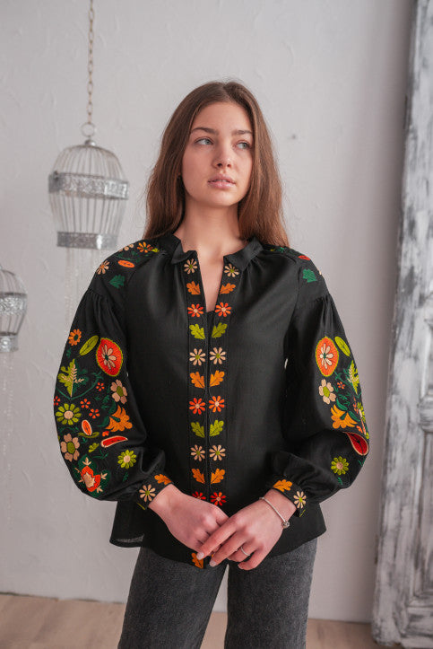 WOMEN'S BLACK EMBROIDERED BLOUSE "VESNIANKA"