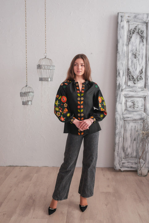 WOMEN'S BLACK EMBROIDERED BLOUSE "VESNIANKA"
